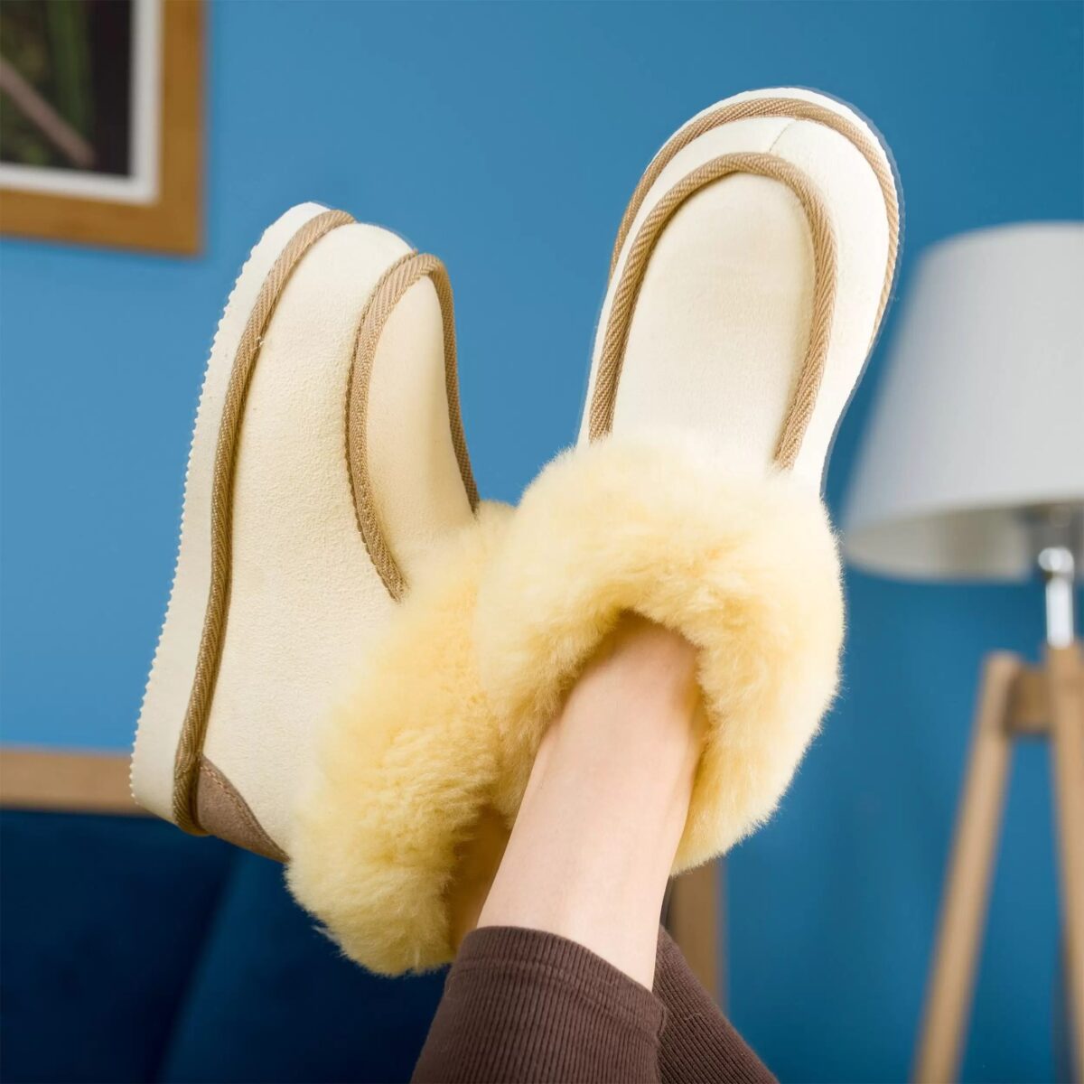 Skórzane kapcie domowe IRESHOES – beżowe antyalergiczne - obrazek 7