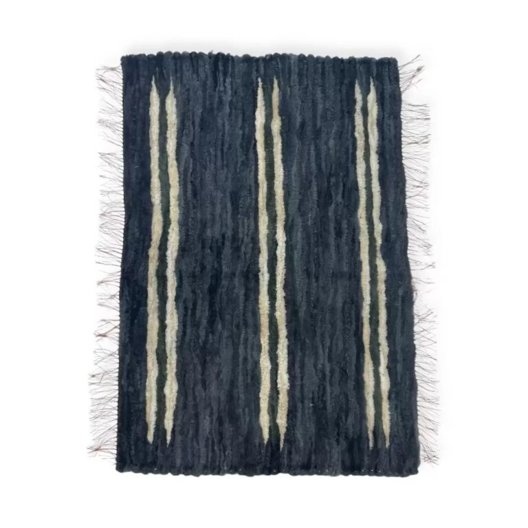 Naturalny dywan ze skóry owczej do pokoju 105 x 154 cm