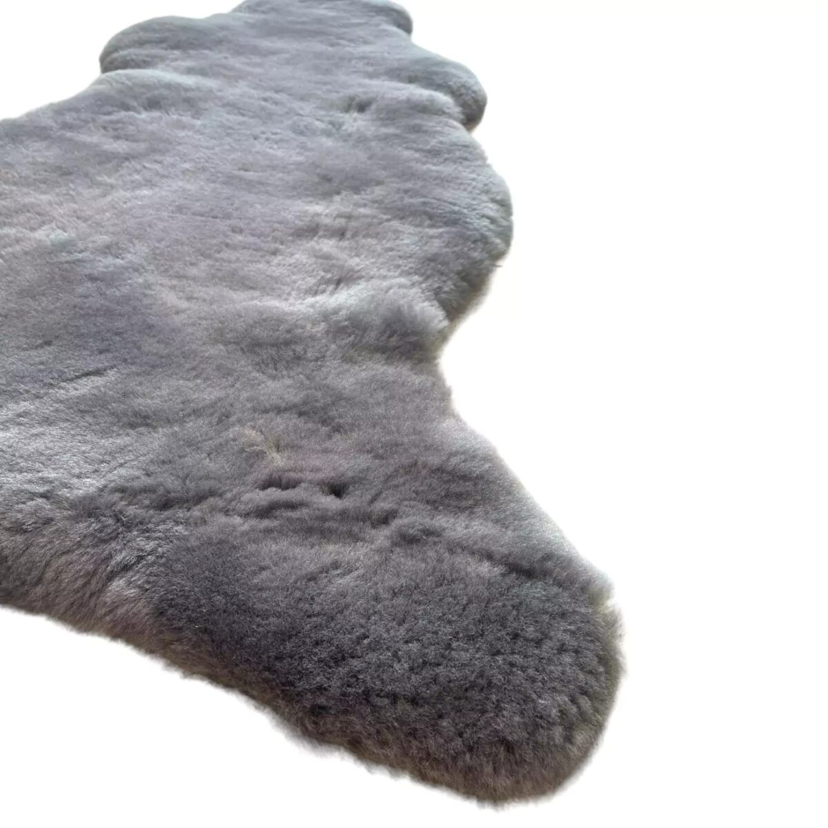Skóra owcza relugan szara naturalna 105 x 48 cm - obrazek 3