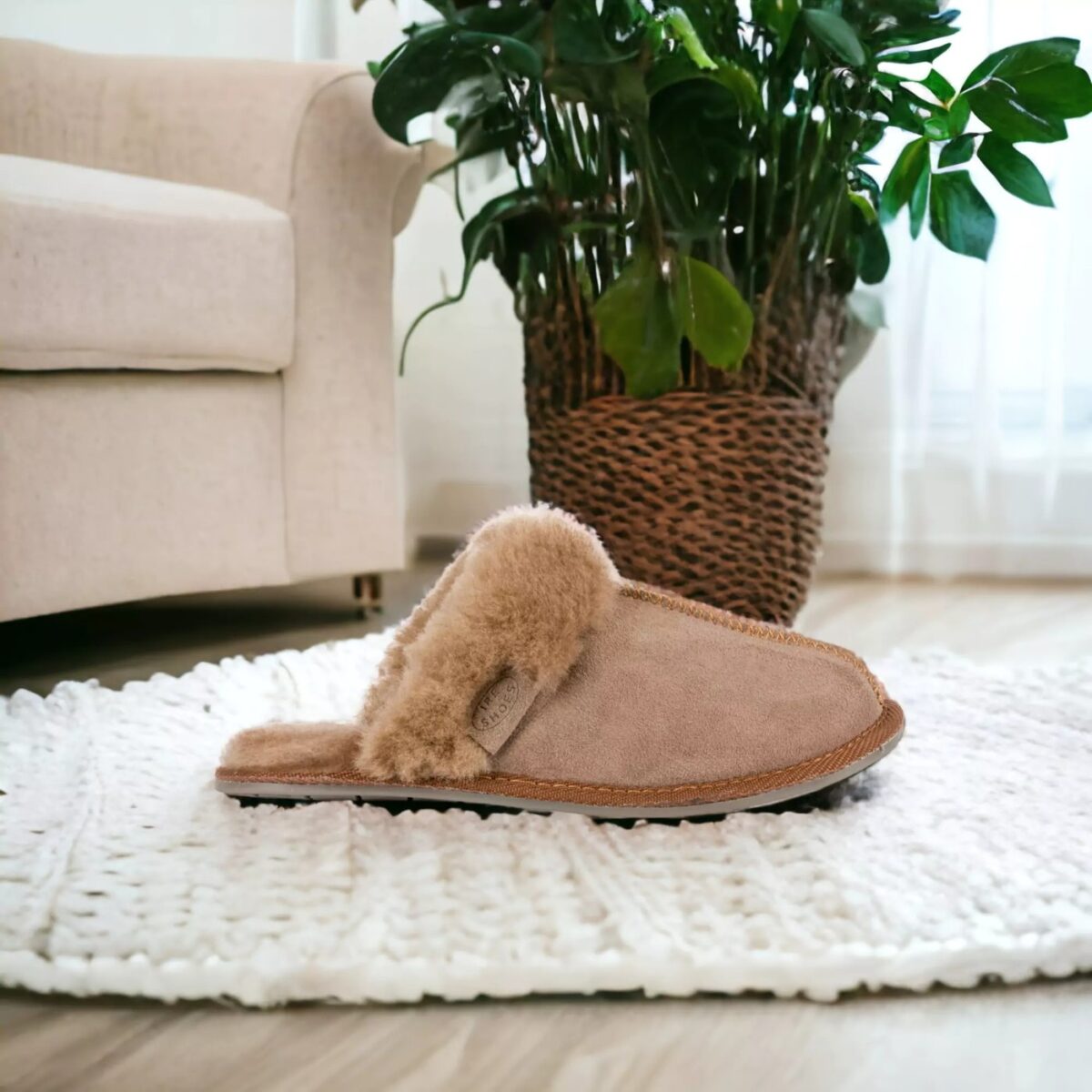 Kapcie damskie skórzane IRE SHOES – eleganckie pantofle domowe - obrazek 9