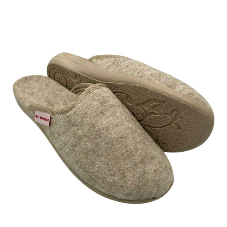 pantofle z naturalnego filcu