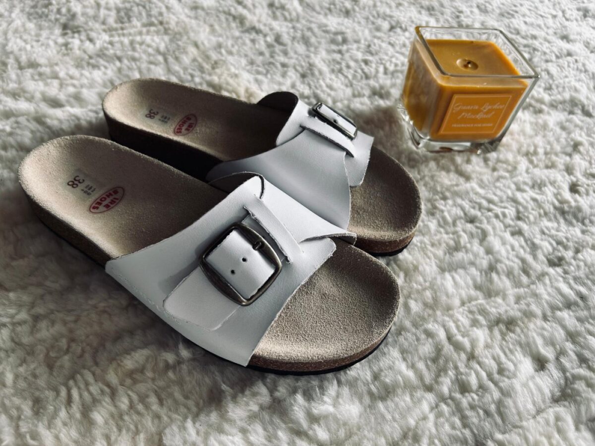 Klapki damskie skórzane na lato Ireshoes do domu i ogrodu wakacje spacer - obrazek 5
