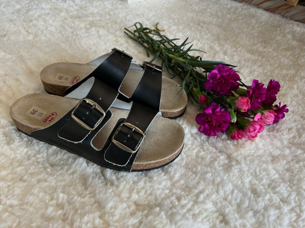 Klapki damskie skórzane na lato Ireshoes do domu i ogrodu wakacje spacer - obrazek 4