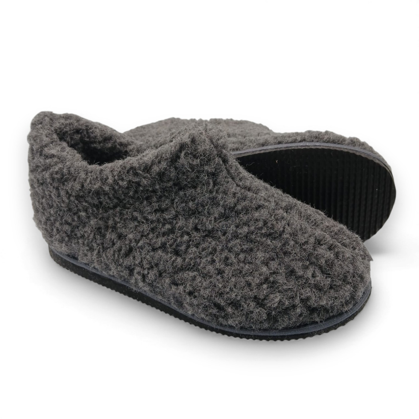 Kapcie męskie wełniane z runa owczego IRE SHOES grafit ciepłe miękkie - obrazek 2