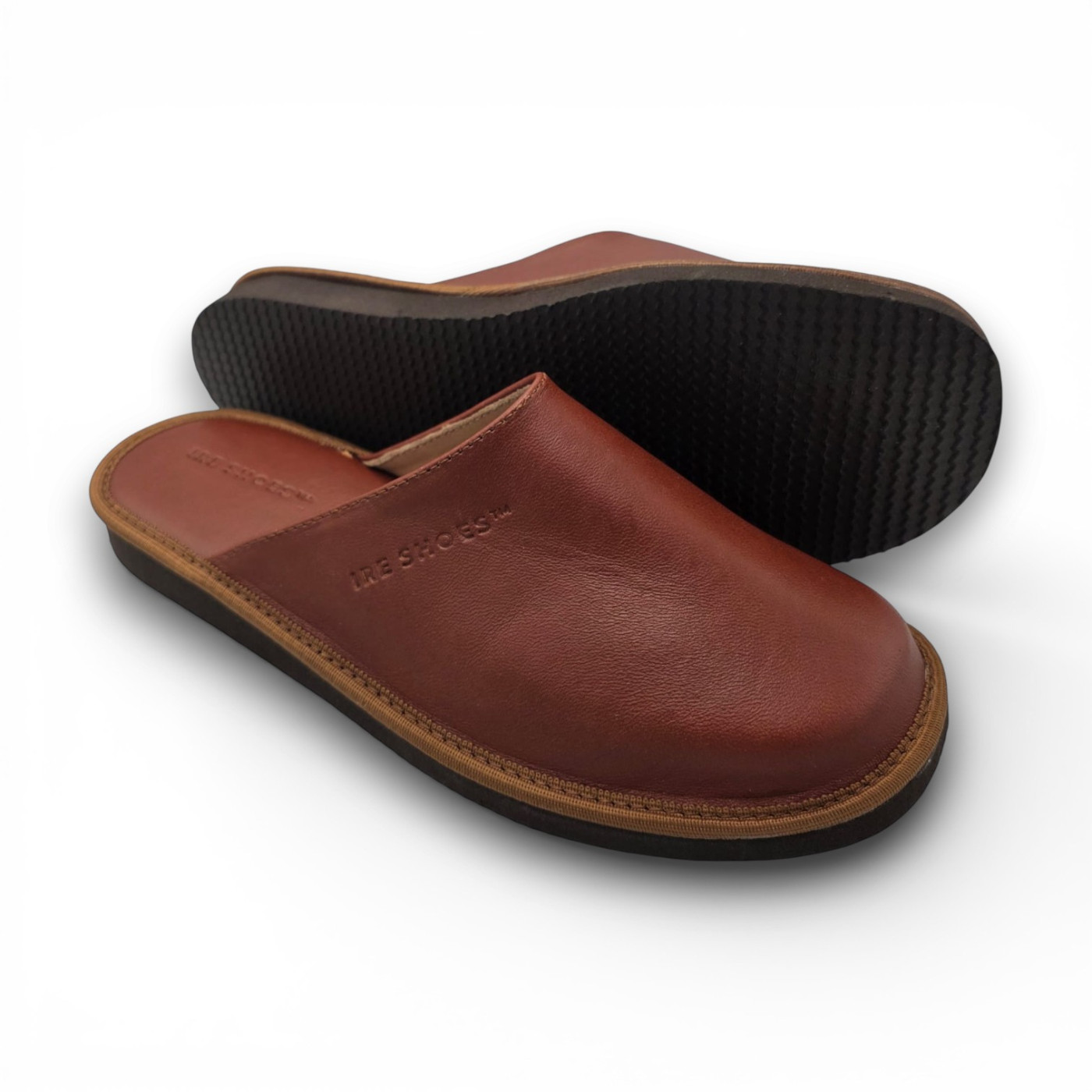 kapcie męskie skórzane brązowe zakryte palce IRE SHOES